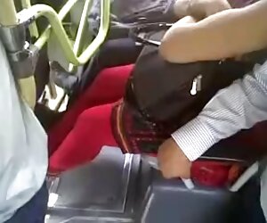 Harika Çek bir horoz latina mature porno ile oynuyor,
