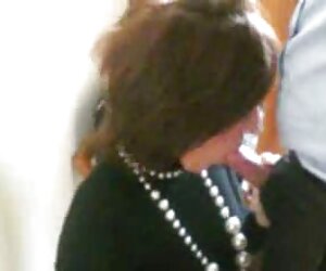 İki adam tarafından porno mature lingeri Ira