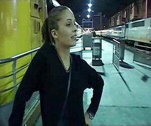 Mastürbasyon ve olgun milf pornolari soyunma