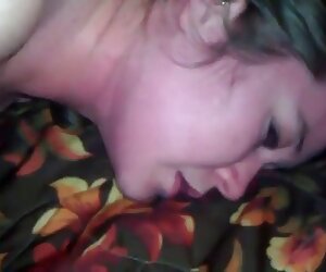 Bir masaj istiyor matur anal porno