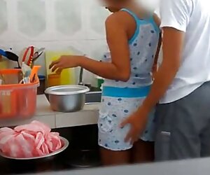 Büyük memeler reel üzerinde bir adam amatör mature pornolar uzun horoz