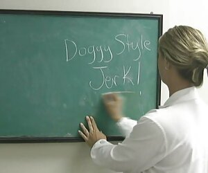 Kim şişman mature pornosu yapacak.